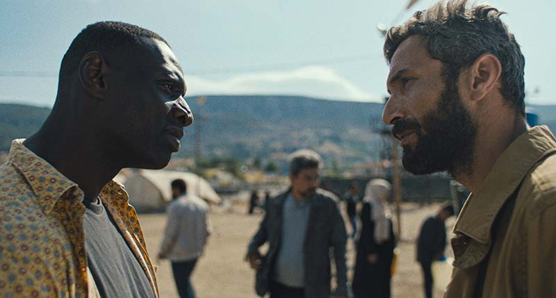 映画『アイ・ワズ・ア・ストレンジャー 　I Was a Stranger』 救いを求めたその先は、絶望か、それとも希望か――2014年シリア。内戦が引き裂くいくつもの人生。国境を越え、その先の希望を描くヒューマンドラマ。シーン画像