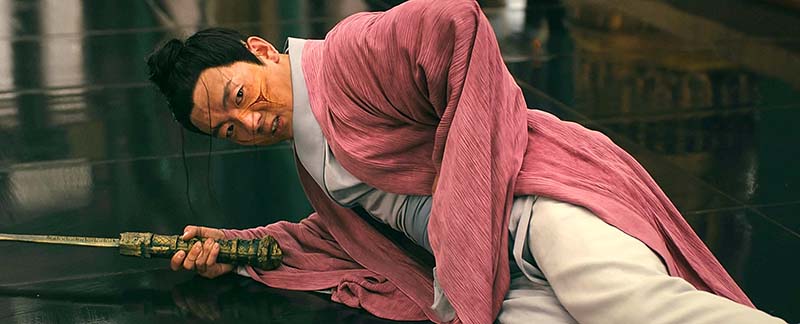 映画『楚王暗殺 　GLORY OF THE HERO』 大乱の世を切り裂く復讐の剣―春秋戦国時代、両親を楚王に惨殺された刀匠の息子・チーの戦いを、大スケールで描く興奮の時代劇アクション！！ シーン画像